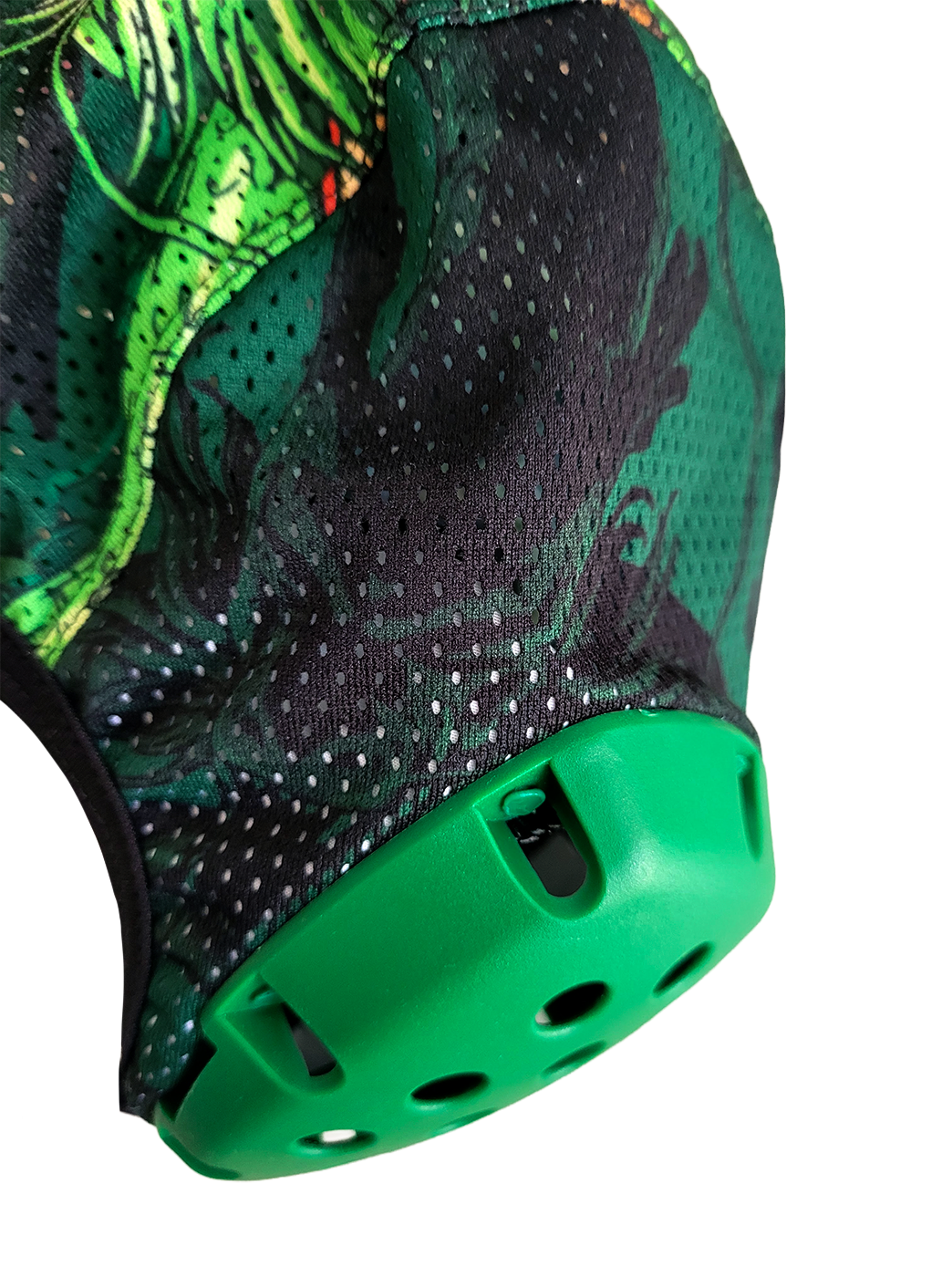 GORRO CON OREJERAS - SHENLONG