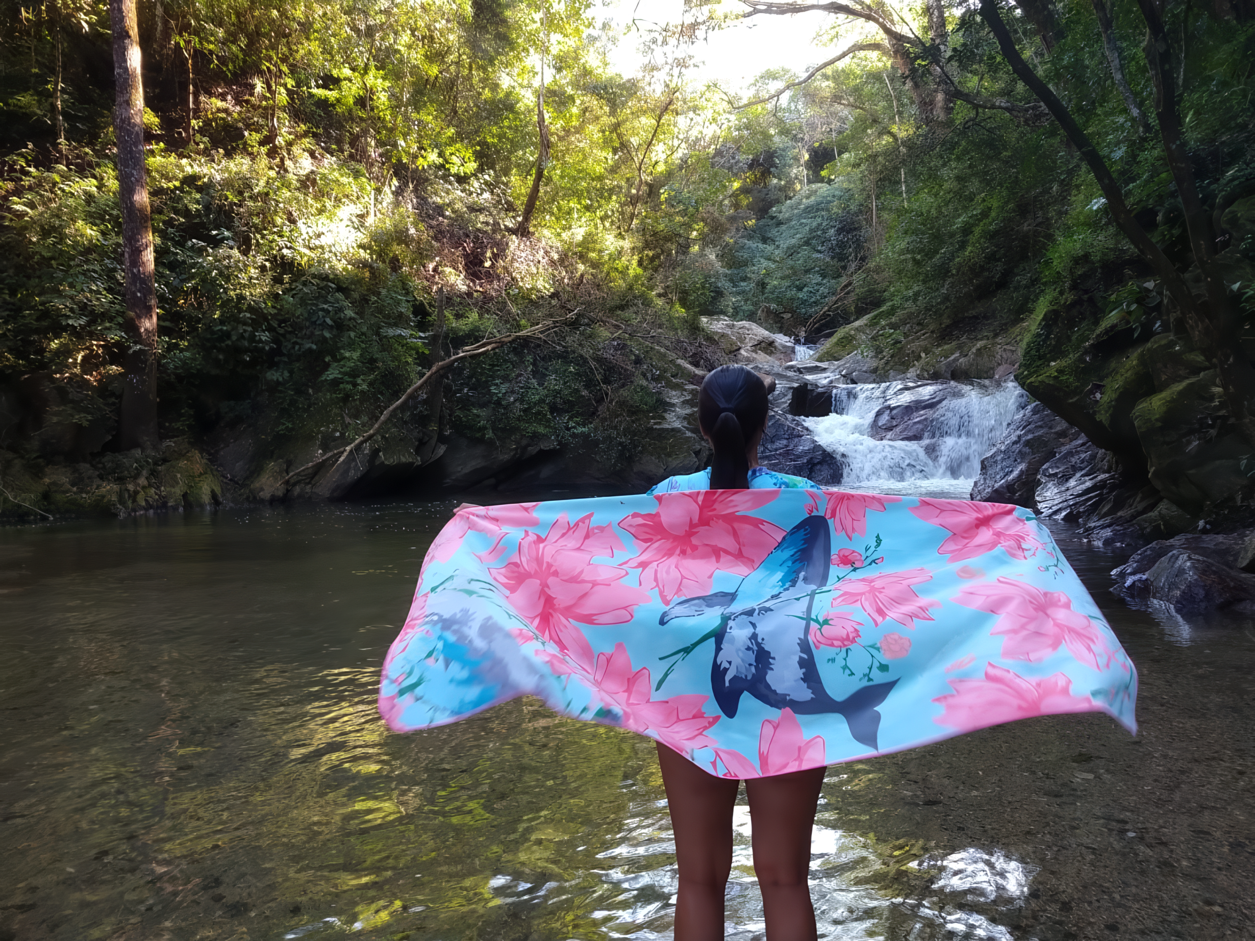 TOWELS & PONCHOS